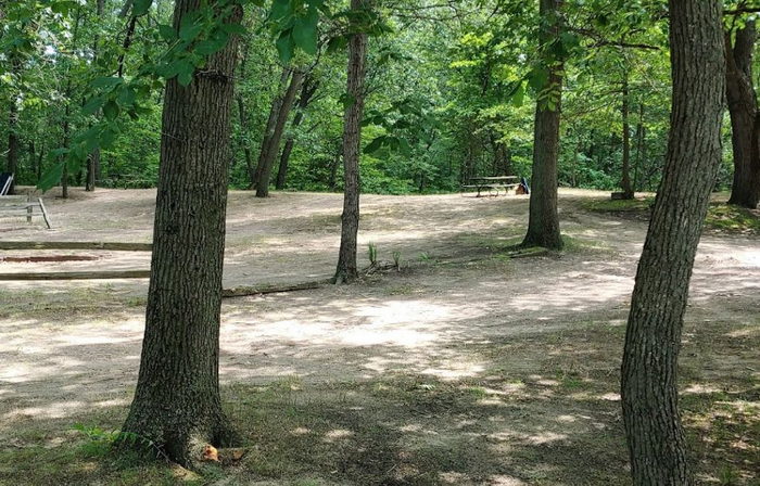 Judys Motel & Campground (Hilltop Motel) - From Web Listing (newer photo)